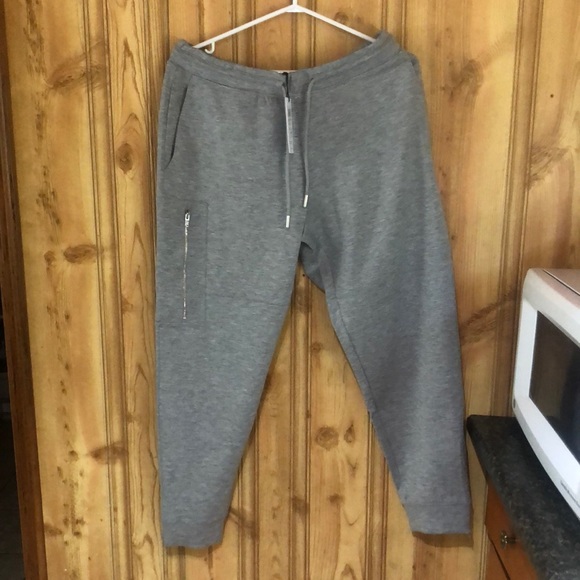 Reuss Jogging pants - Picture 1 of 4